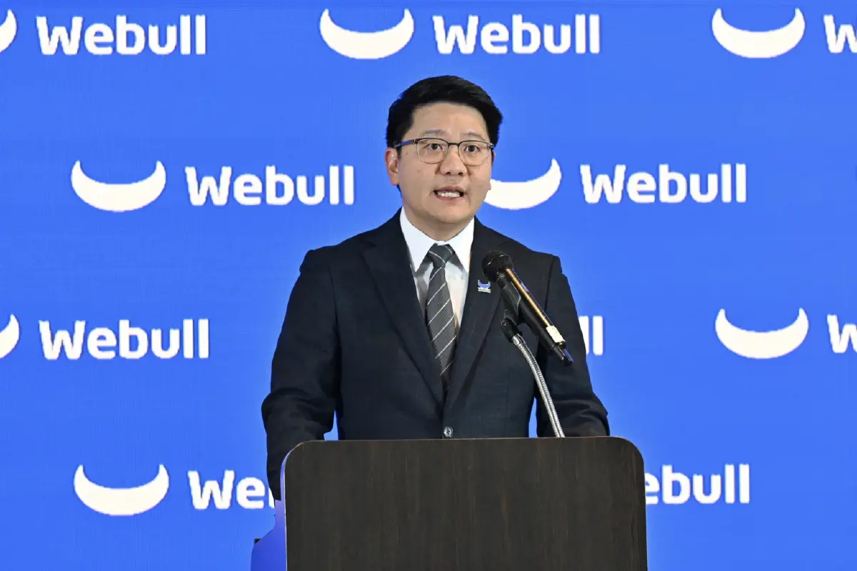 ชลเดช เขมะรัตนา