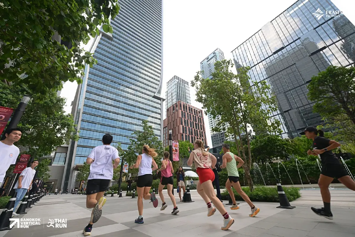 วัน แบงค็อก ปิดฉากวิ่งแนวตั้งพิชิตตึก 49 ชั้น รวมพลนักวิ่งท้าความสูงส่งท้ายปี