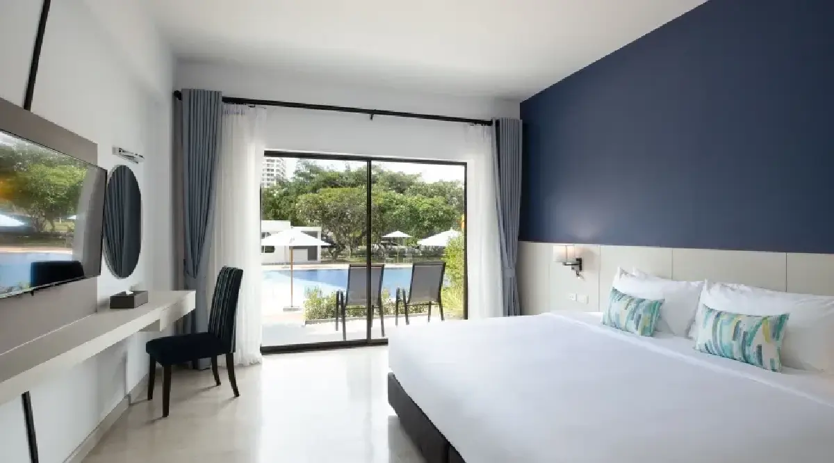 เซ็นทารา ไลฟ์ ชะอำ เปิด "สวนสนลอย" คาเฟ่วิถียั่งยืนริมทะเล