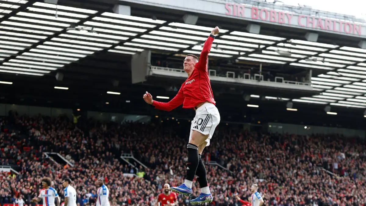 ผลบอล "แมนยู"พลิกแซงพาเลซ 2-1! "เชสโก้"ฮีโร่ส่งผีแดงขึ้นรั้งที่ 3