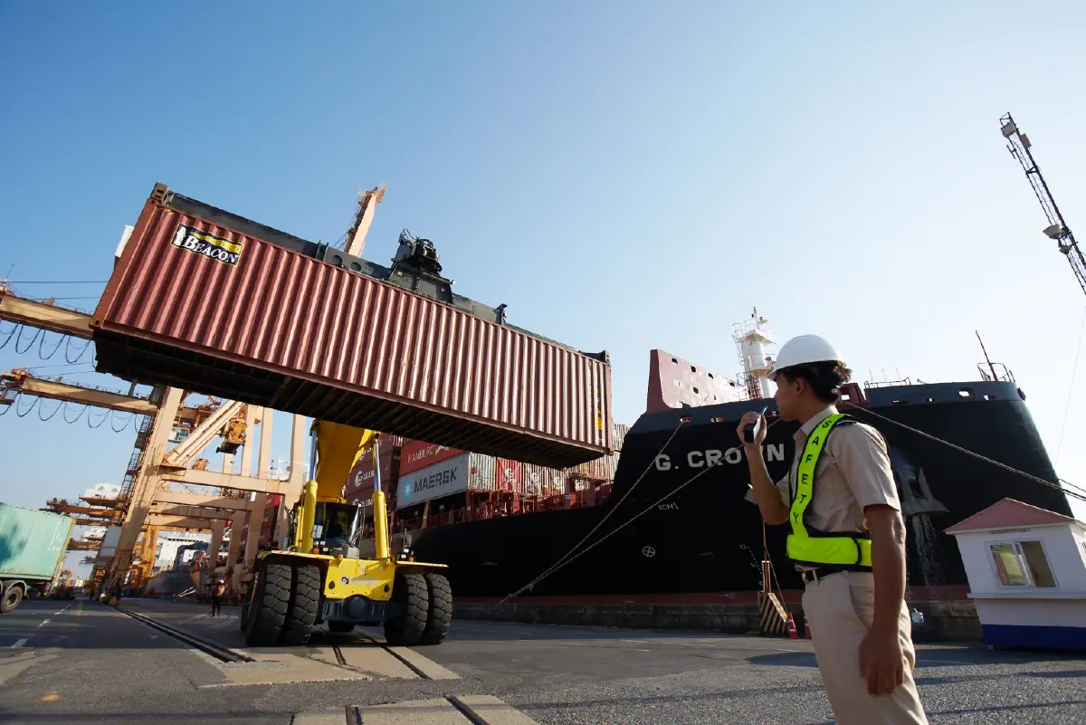 การท่าเรือแห่งประเทศไทย ยืนยันบริการปกติ จับตาตะวันออกกลาง ไม่กระทบส่งออก