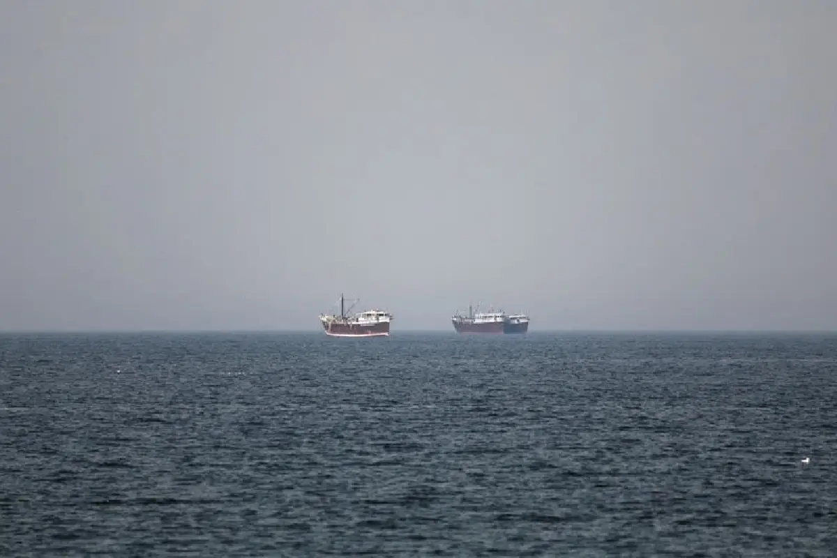 ทรัมป์อ้างเจรจาคืบหน้า ประกาศพักโจมตี 5 วัน อิหร่านปัดข่าวปลอม