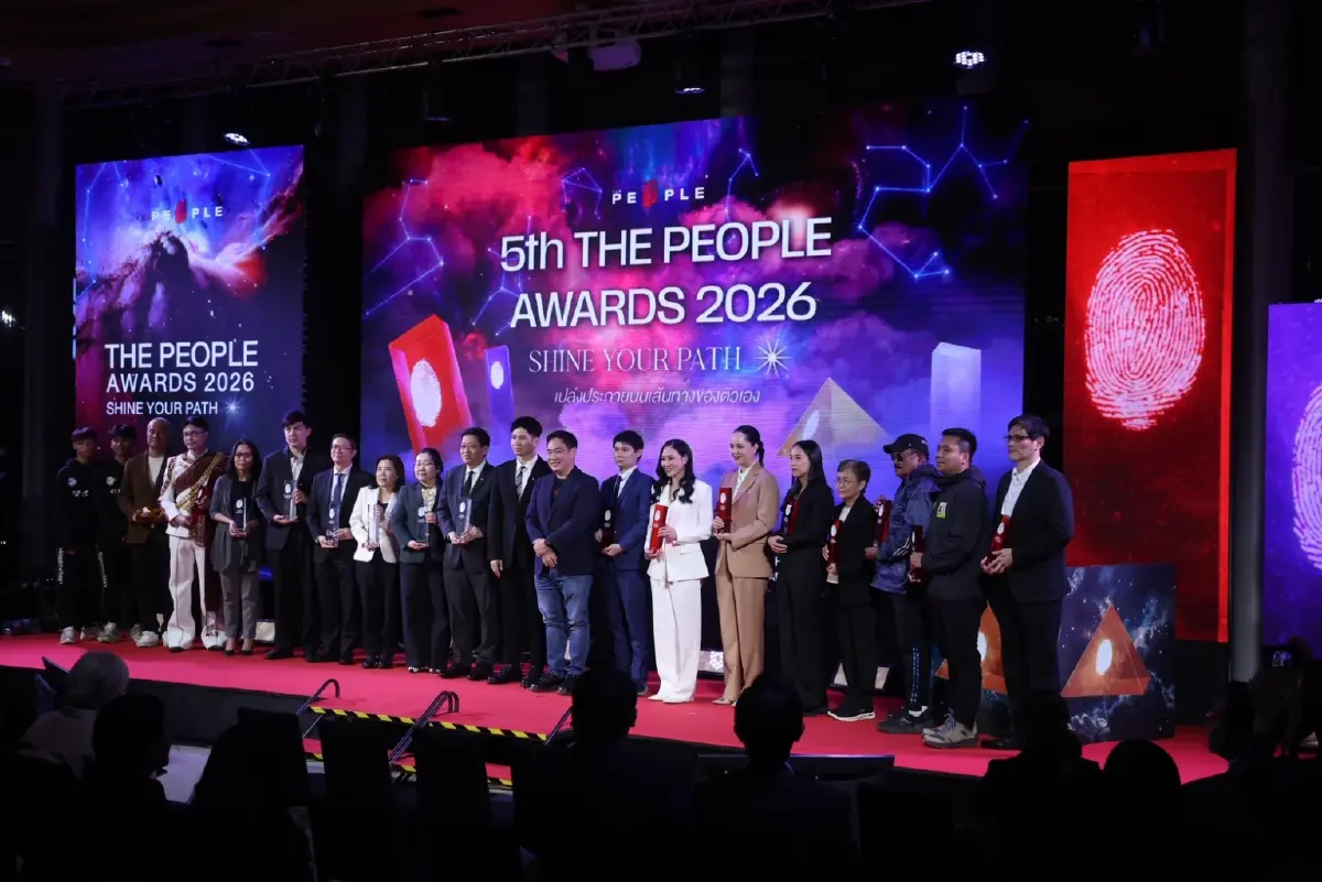 Shine Your Path : เมื่อความเชื่อมั่นส่องสว่างกลางกรุง ในค่ำคืนของ The People Awards 2026