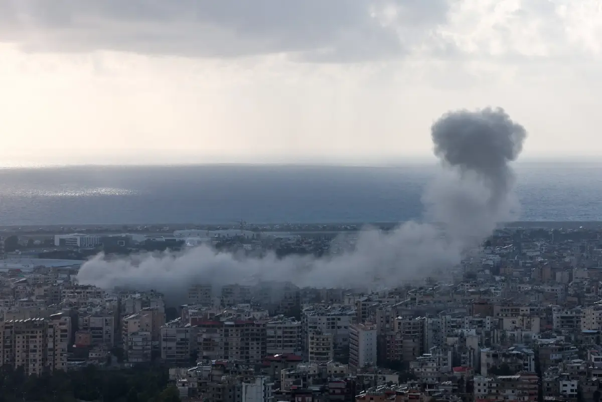 ครบหนึ่งเดือนสงครามอิหร่าน ทรัมป์เผชิญทางตัน เดิมพันยิ่งเริ่มสูง