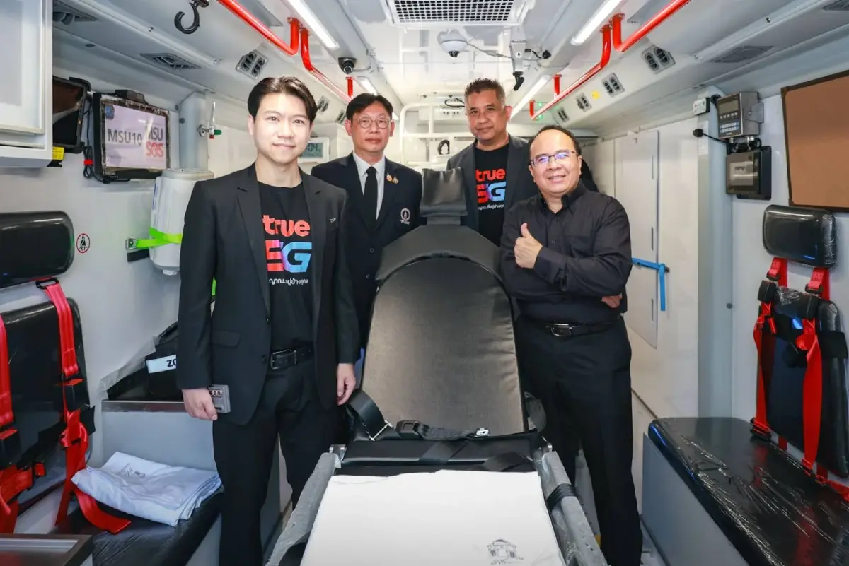 ทรูหนุนศิริราชใช้ 5G บนรถรักษาอัมพาต ส่งภาพ CT Scan เร็วทันเวลาทอง