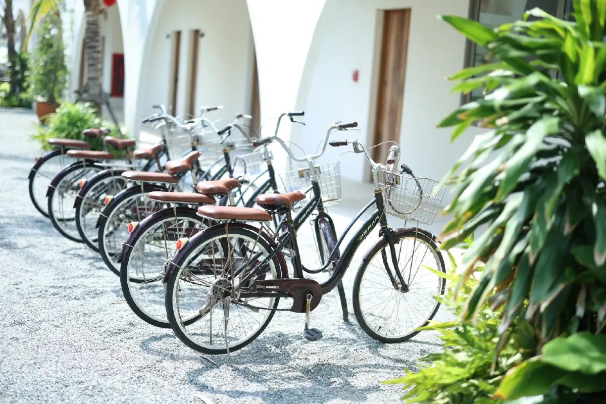 จากเงินเก็บ 5 หมื่น สู่เจ้าของ “Zuwala Hotel” ปลุกบางแสนไวรัลด้วยสไตล์มินิมอล