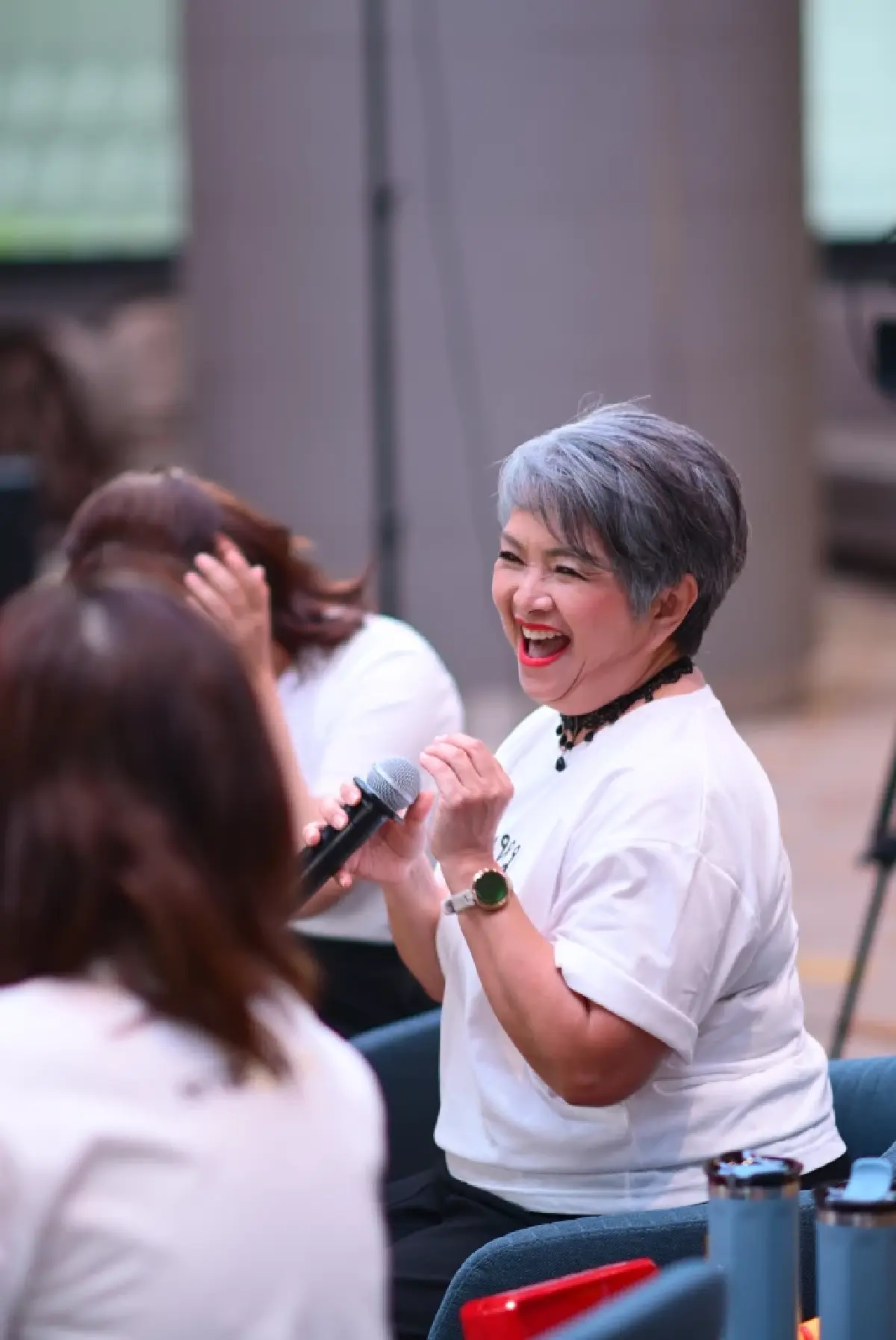 เจาะกลยุทธ์ "ตั้งวงเล่า ชาวลงทุน" สรุปไฮไลต์ SET Zooom in Live รับมือวิกฤตฉบับมือโปร