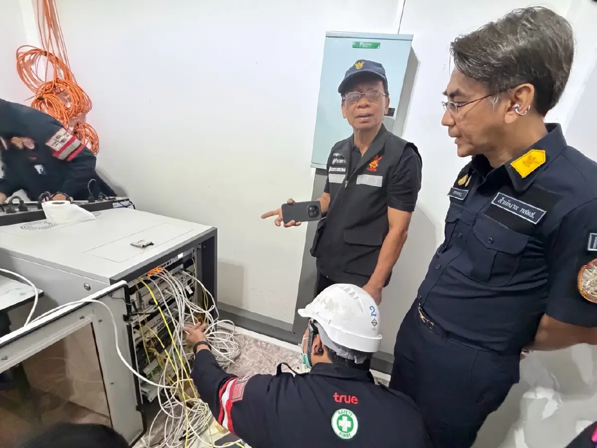 ทรู ชี้เบาะแสศูนย์ต่อต้านการฉ้อโกงออนไลน์ (ACSC)  และ กสทช. บุกทลายจุดลักลอบส่งข้ามแดนไทย-เมียนมา อ.แม่สอด จ.ตาก ตัดวงจรแก๊งคอลเซ็นเตอร์หลอกลวงคนไทย