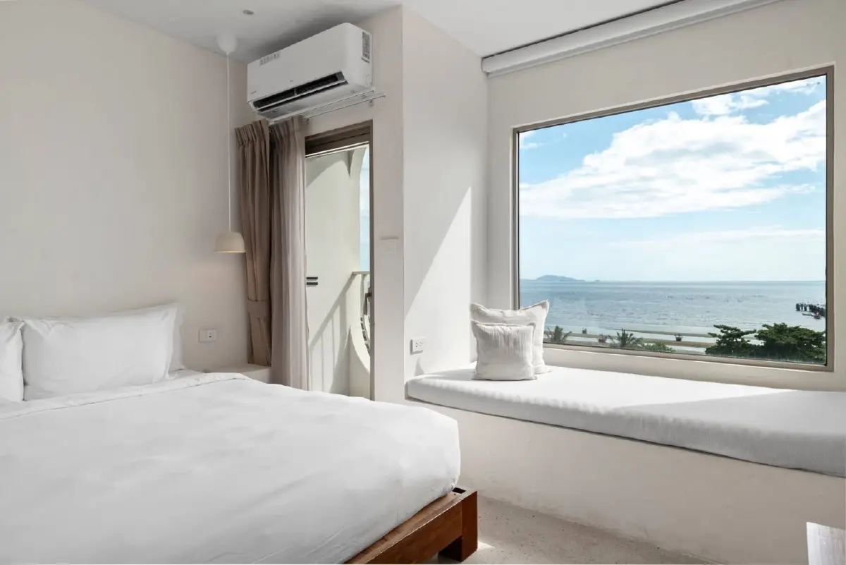 จากเงินเก็บ 5 หมื่น สู่เจ้าของ “Zuwala Hotel” ปลุกบางแสนไวรัลด้วยสไตล์มินิมอล