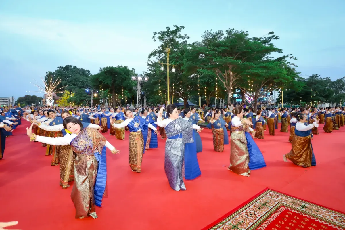 ฉะเชิงเทราจัดใหญ่ งานอัญเชิญหลวงพ่อโสธรขึ้นจากน้ำ ครบ 256 ปี