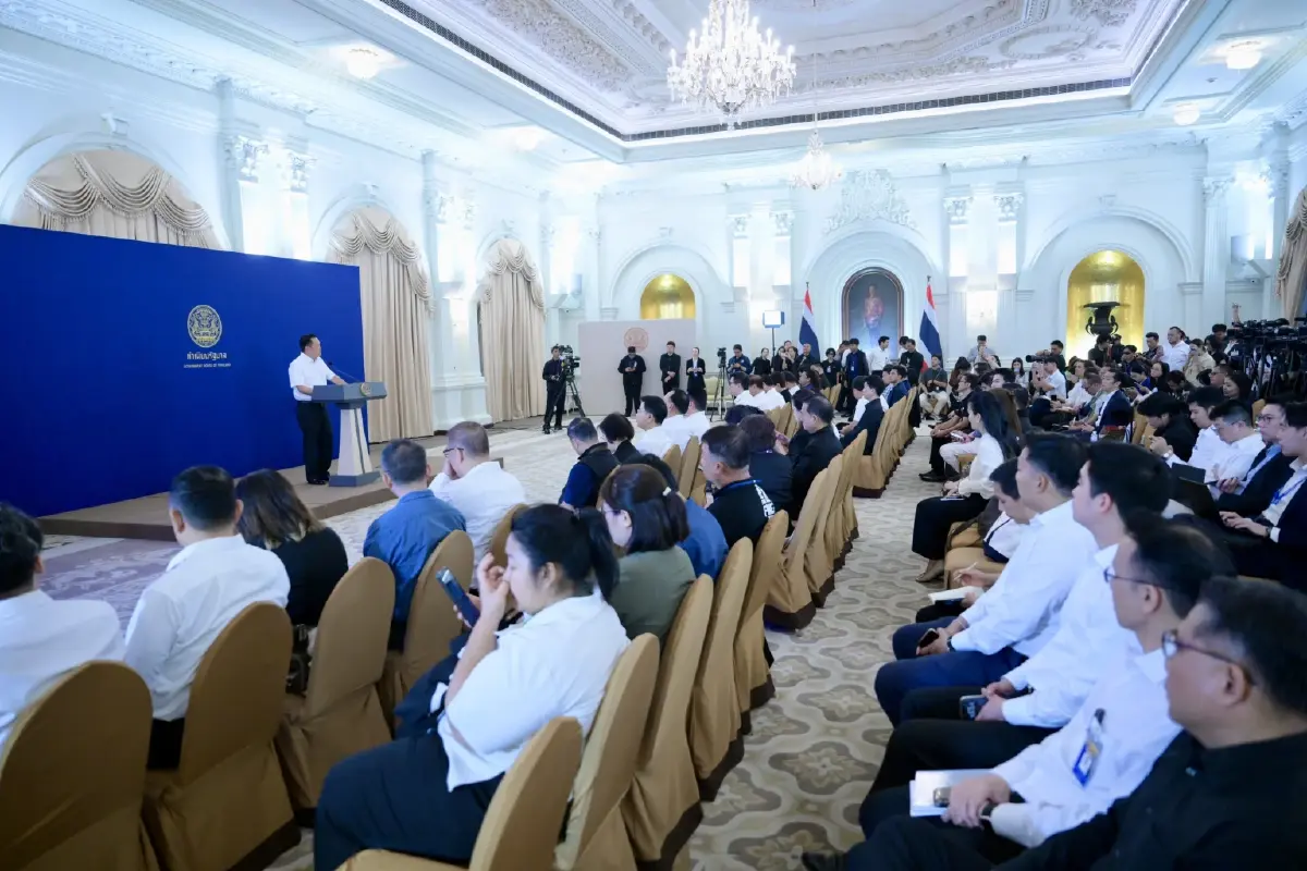 นายกฯอนุทินขอโทษปมน้ำมันป่วน ส่งคนละครึ่งพลัสช่วยกลุ่มเปราะบางสู้วิกฤต