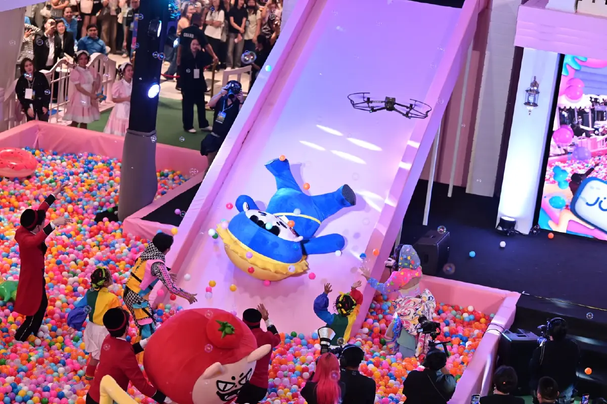 เดอะมอลล์ไลฟ์สโตร์ เปิดตัว House of Friends รวม 27 คาแรกเตอร์ GMMTV