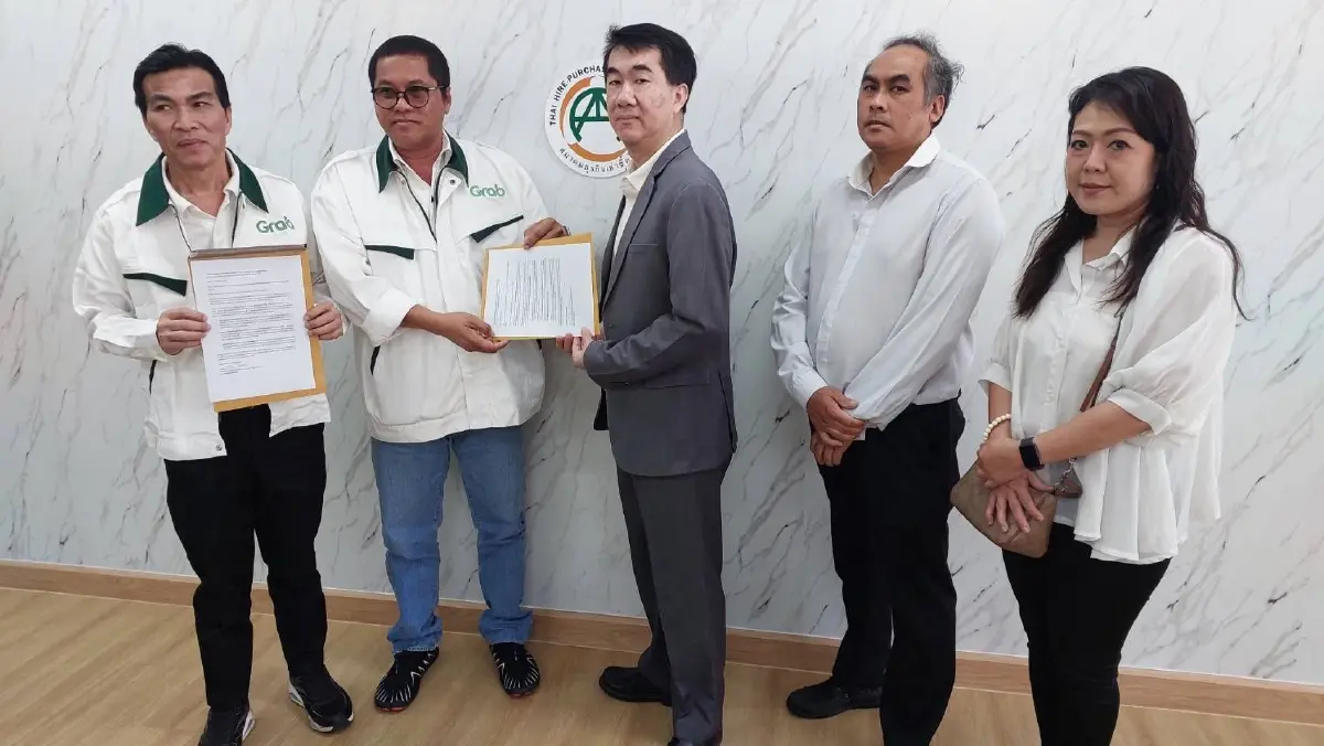 กลุ่มคนขับแอปพลิเคชั่น ร้องสมาคมเช่าซื้อ ปลดล็อกจดทะเบียน รย.18