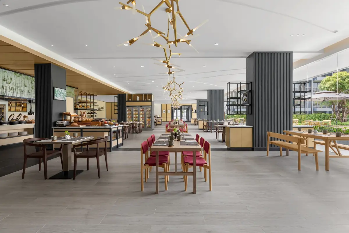 แมริออทเปิดตัว "คอร์ทยาร์ด ฉลอง เบย์" ปักหมุดที่พักสุดชิคแห่งใหม่ในภูเก็ต