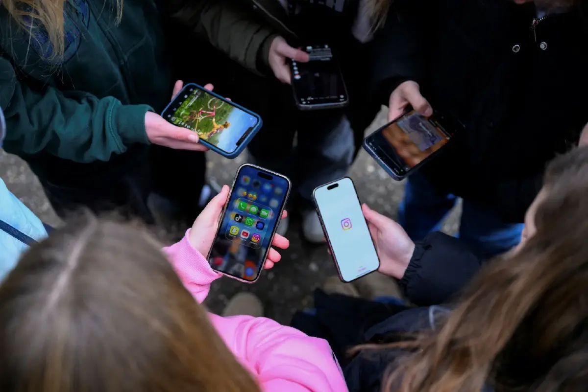 แบนโซเชียลยังไม่ได้ผลเต็มที่ วัยรุ่นออสเตรเลียยังใช้งานกว่า 20%