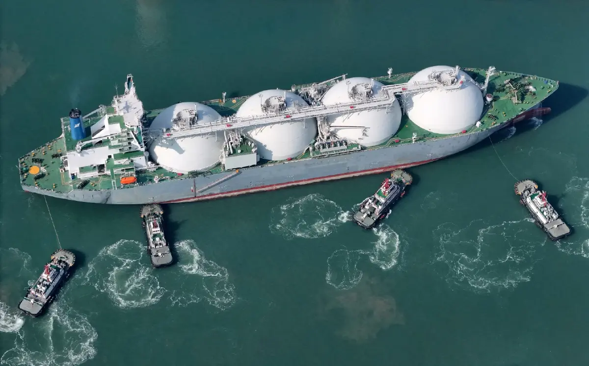 กกพ. เคาะ จัดหา Spot LNG เพิ่ม 3 เที่ยวเรือ ตรึงเสถียรภาพพลังงาน