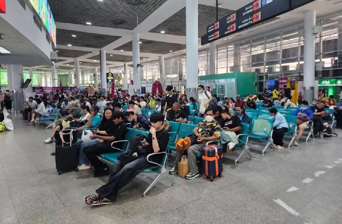 ยอดเดินทางกลับ สงกรานต์ปีนี้ “นิวไฮ” วันเดียวแตะ 1.5 แสนคน