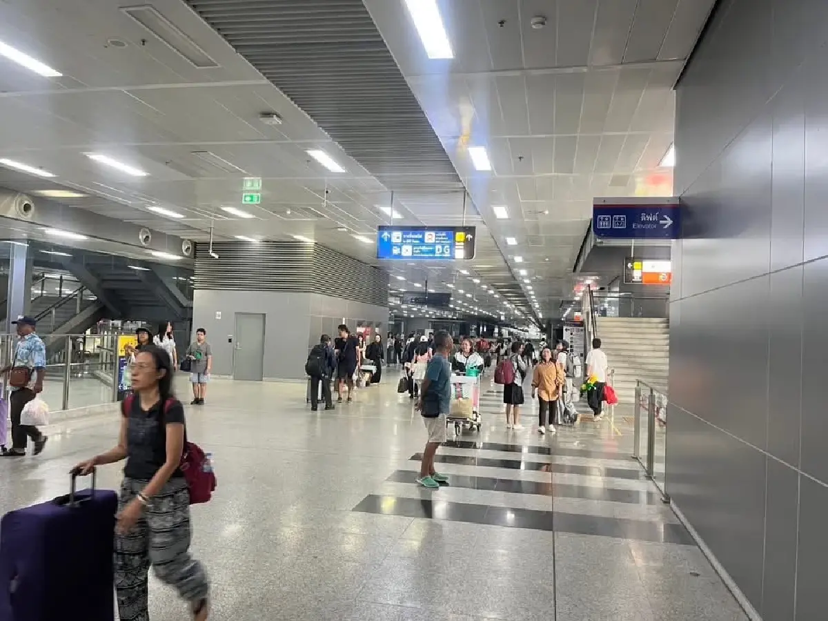 แห่กลับบ้านสงกรานต์ ดันยอดผู้โดยสารรถไฟ 11 เม.ย. พุ่ง 9.5 หมื่นคน