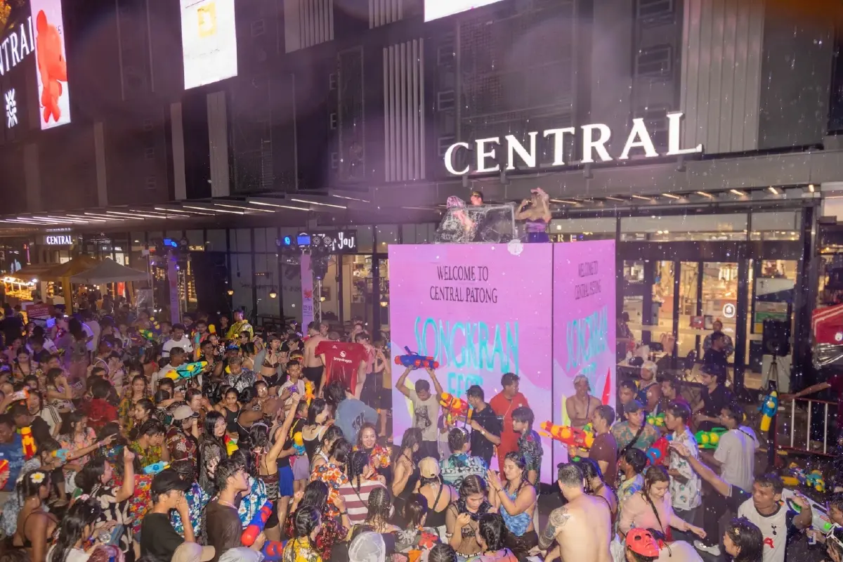 สาดความสุขสดชื่นระดับโลก! “Central Songkran Fest” ปิดฉากสวยงาม นักท่องเที่ยวทั่วโลกแห่ฉลองสงกรานต์ที่ห้างเซ็นทรัลป่าตอง
