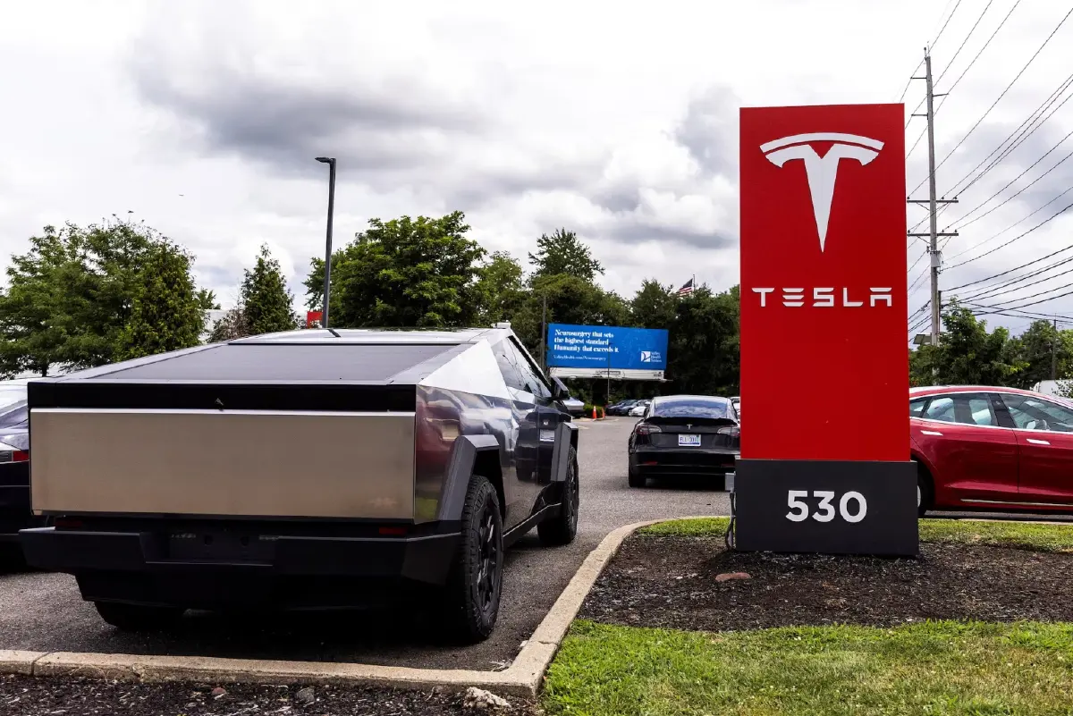 เนเธอร์แลนด์ไฟเขียวระบบขับขี่อัตโนมัติ Tesla FSD ครั้งแรกยุโรป