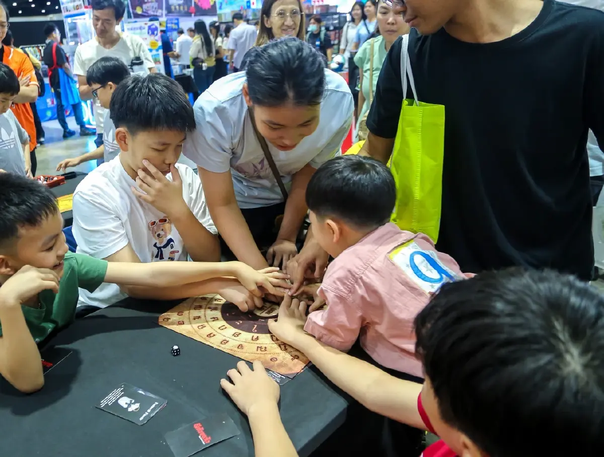 สัปดาห์หนังสือแห่งชาติ ครั้งที่ 54 สุดปัง! 4 วันคนทะลุ 5 แสน ฟินสุดๆ