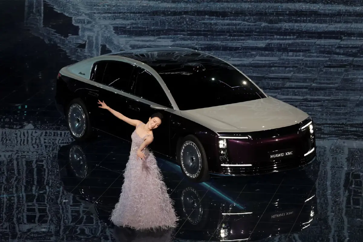 Huawei ทุ่มงบ 1 หมื่นล้านดอลลาร์ วิจัยและพัฒนารถอัจฉริยะ