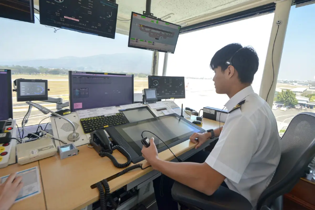 วิทยุการบินฯ คุมเข้มจราจรทางอากาศภาคเหนือสู้ฝุ่น PM 2.5 ย้ำบินปลอดภัย 100%