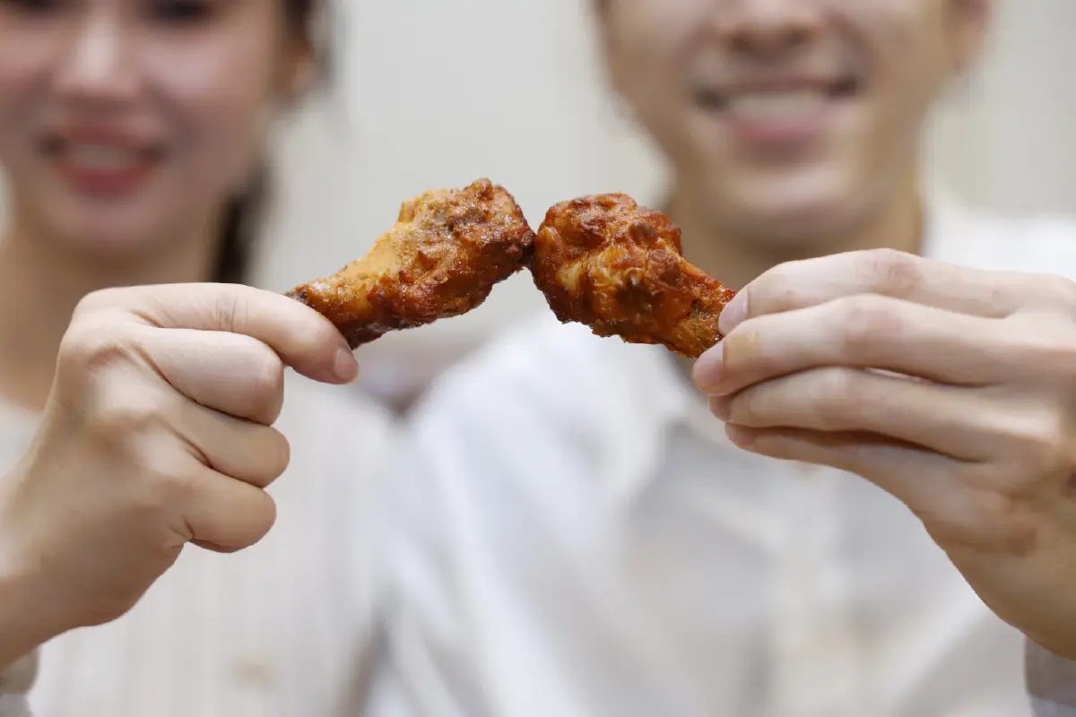 ซีพีแรม จับมือ เชสเตอร์ รุกตลาดอาหารพร้อมทาน “ไก่ย่างสูตรเผ็ด” ลงเซเว่นฯ ทั่วประเทศ