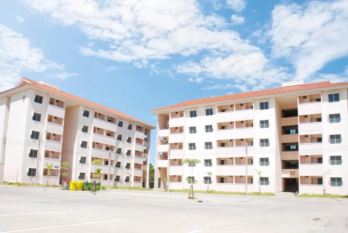 รมว.นิกร มอบ กคช. พลิกโมเดลเข้าถึงที่อยู่อาศัย ลดราคา-สินเชื่อ เปิดทางมีบ้านง่ายขึ้น