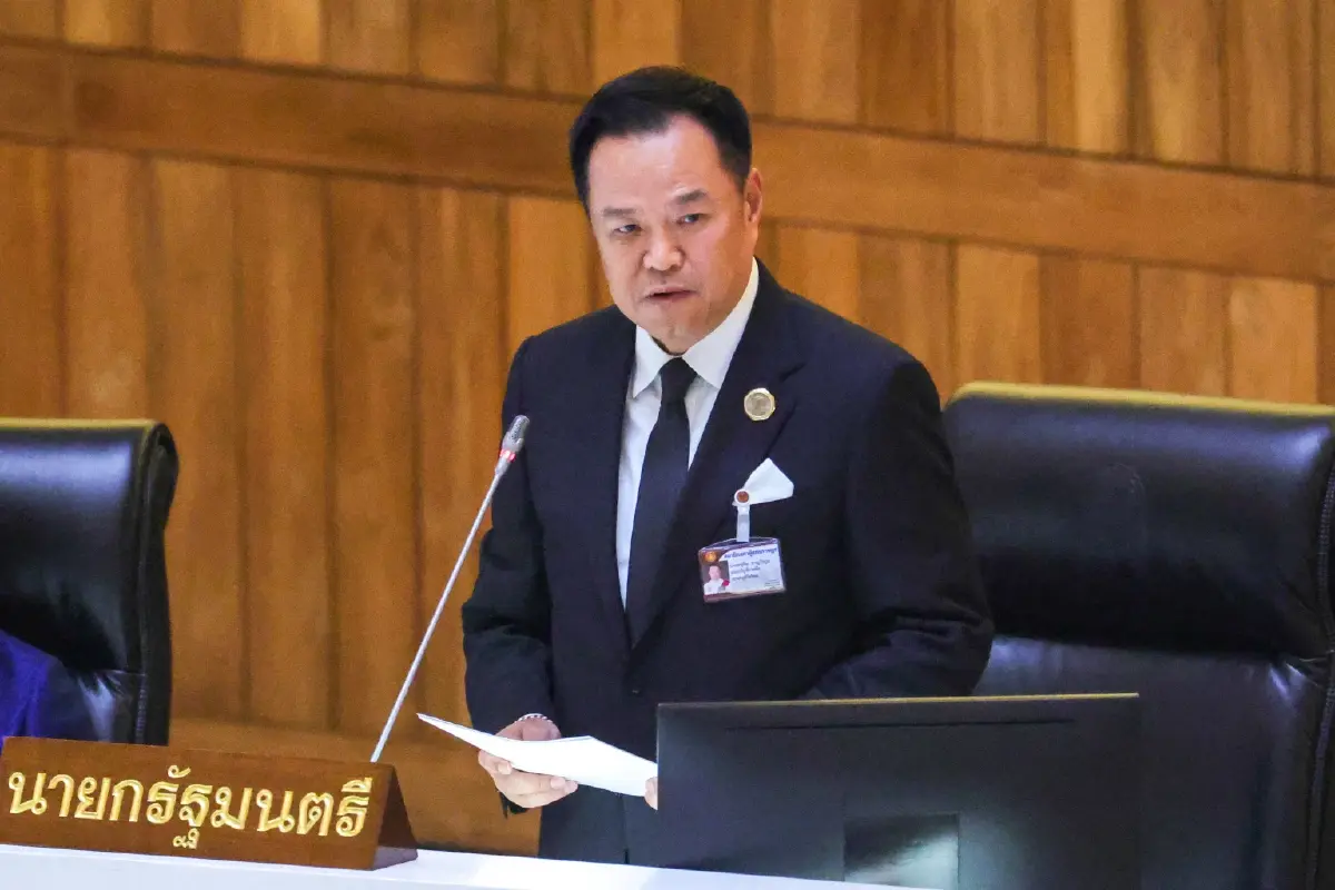 รอยเตอร์ชี้ทุนต่างชาติเทขายหุ้นไทย วิกฤตน้ำมันฉุดฟื้นศก.