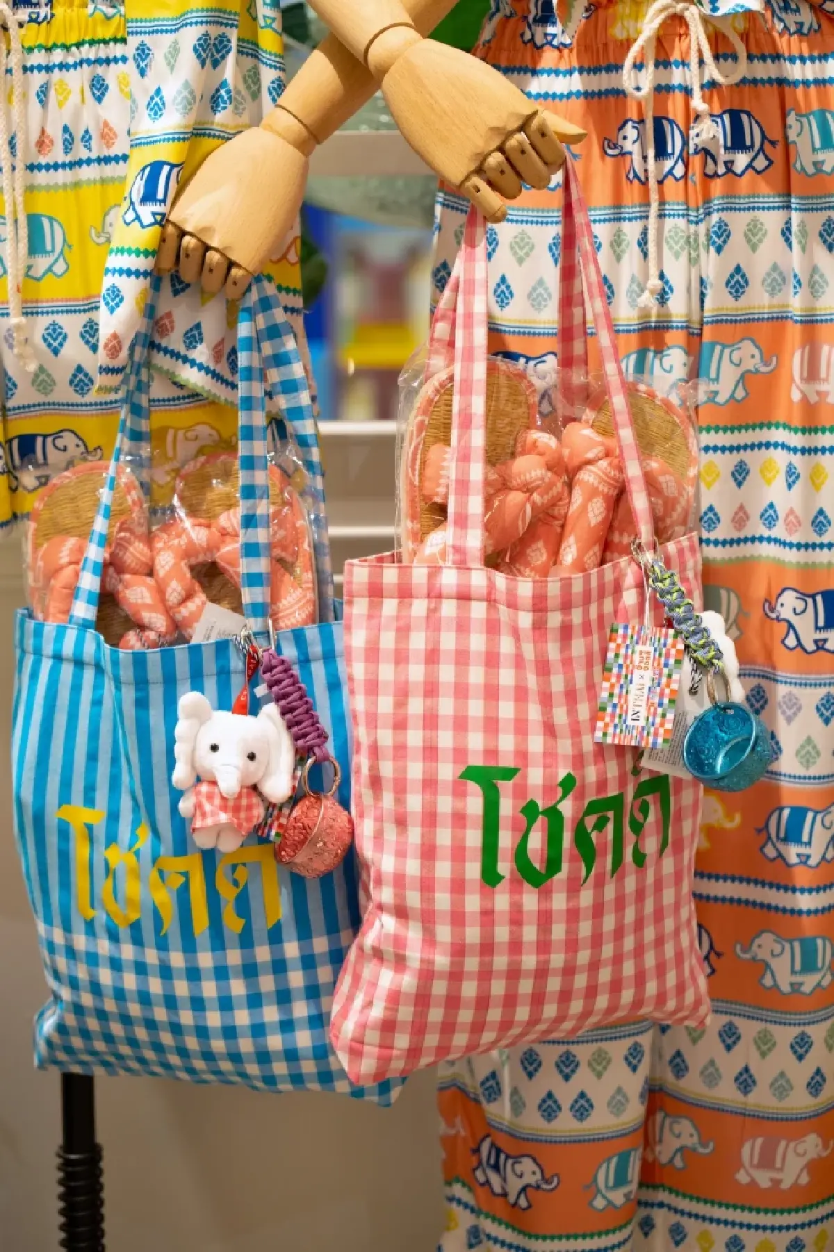 ช้อปฉ่ำรับสงกรานต์ Central Songkran Fest ดีลเด็ด กิจกรรมแน่นทั่วไทย