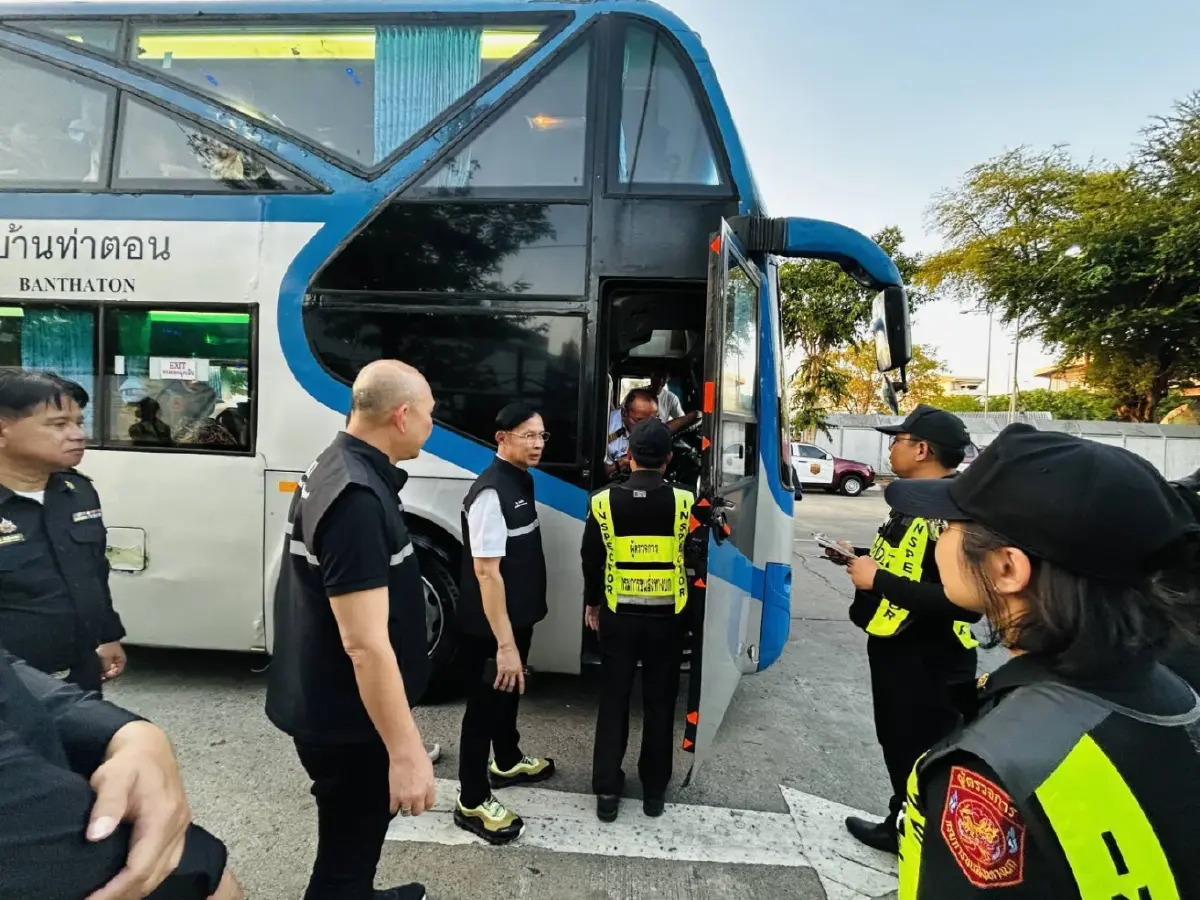 คมนาคม สรุปเดินทางสงกรานต์69 ทะลุ 12.6 ล้านคน ยันขนส่งรองรับพอเพียง