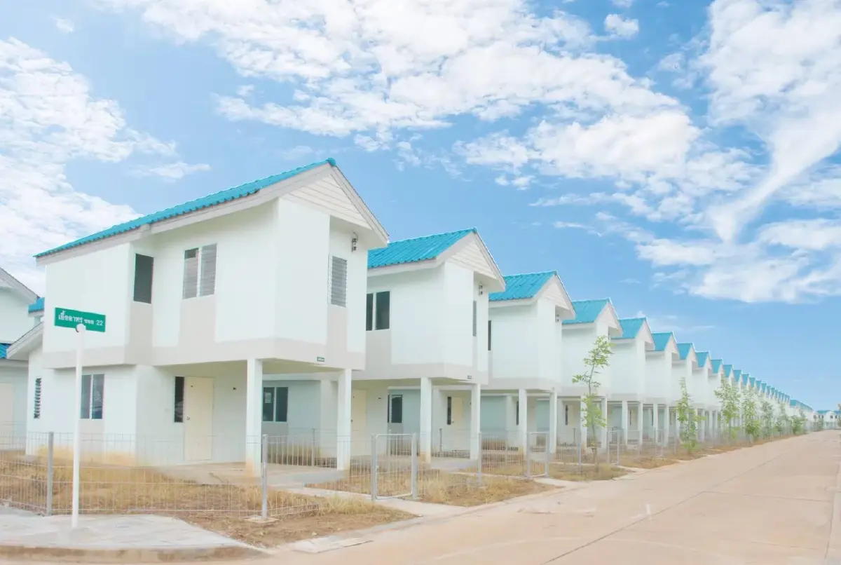 รมว.นิกร มอบ กคช. พลิกโมเดลเข้าถึงที่อยู่อาศัย ลดราคา-สินเชื่อ เปิดทางมีบ้านง่ายขึ้น