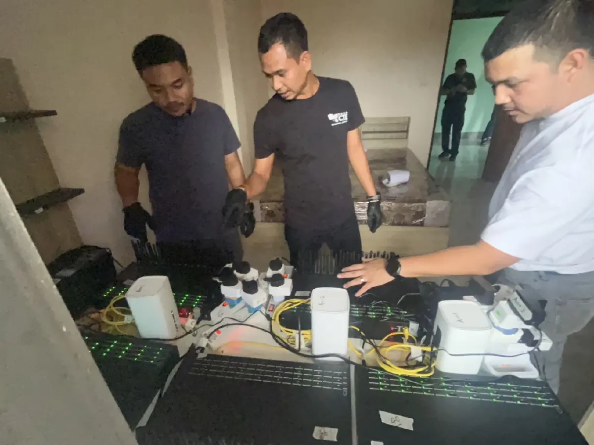 CIB ทลายรัง Simbox กลางหาดใหญ่ ยึดอุปกรณ์ส่งสัญญาณ 'แก๊งคอลเซ็นเตอร์'