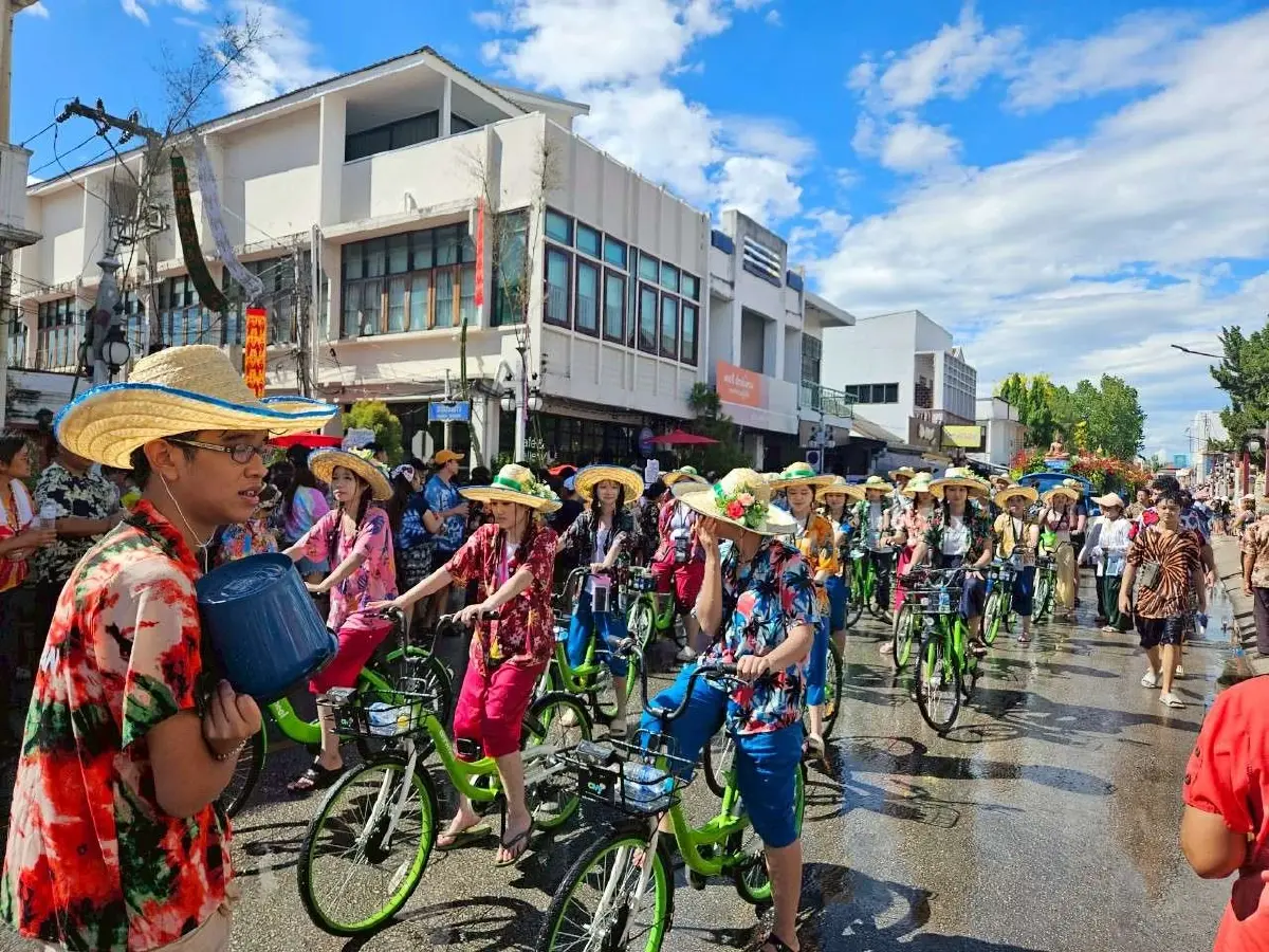 เชียงใหม่–ลำพูน ผนึกกำลังยกระดับสงกรานต์ล้านนาสู่ "วิสาหกิจเพื่อสังคม" ชูแคมเปญ "สนุกสนาน สงกรานต์บ้านฉัน" ในงาน Water Festival 2026