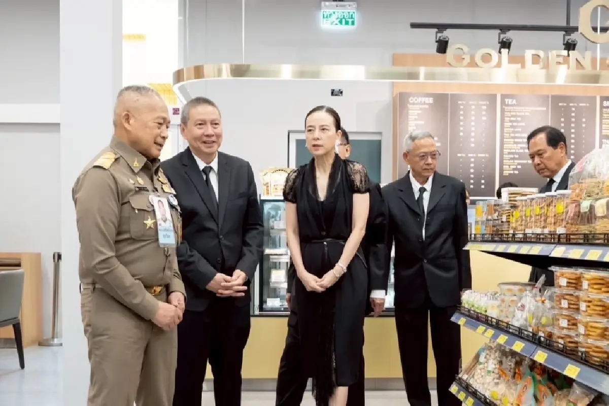 เปิดโกลเด้น เพลซ สาขาท่าเตียน พลิกโฉมตลาดเก่าริมน้ำ สู่จุดนัดพบร่วมสมัย