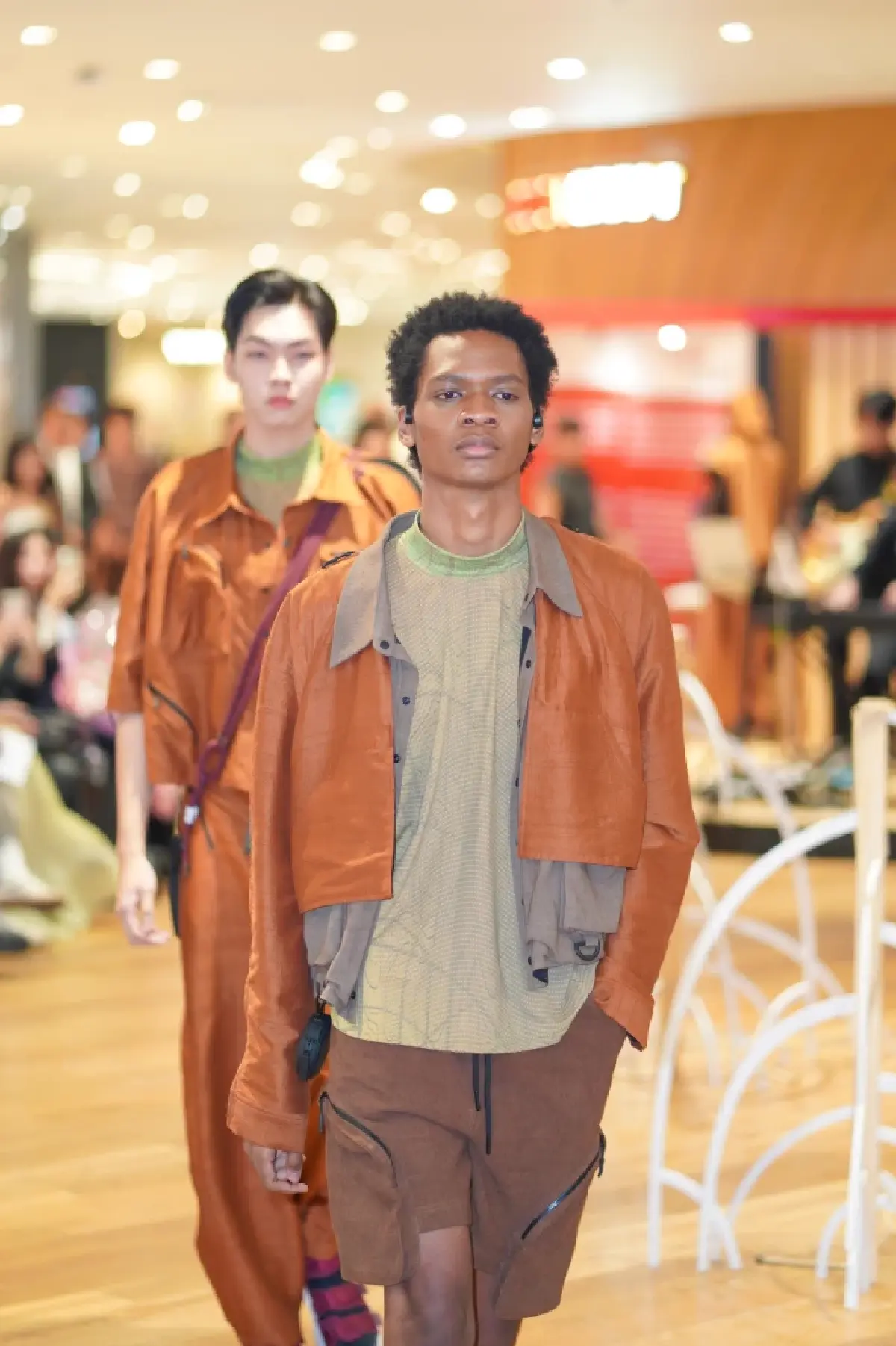 ไอคอนคราฟต์เปิดตัว KNOT แฟชั่นรักษ์โลก เปลี่ยนขยะป่าชายเลนเป็นสไตล์