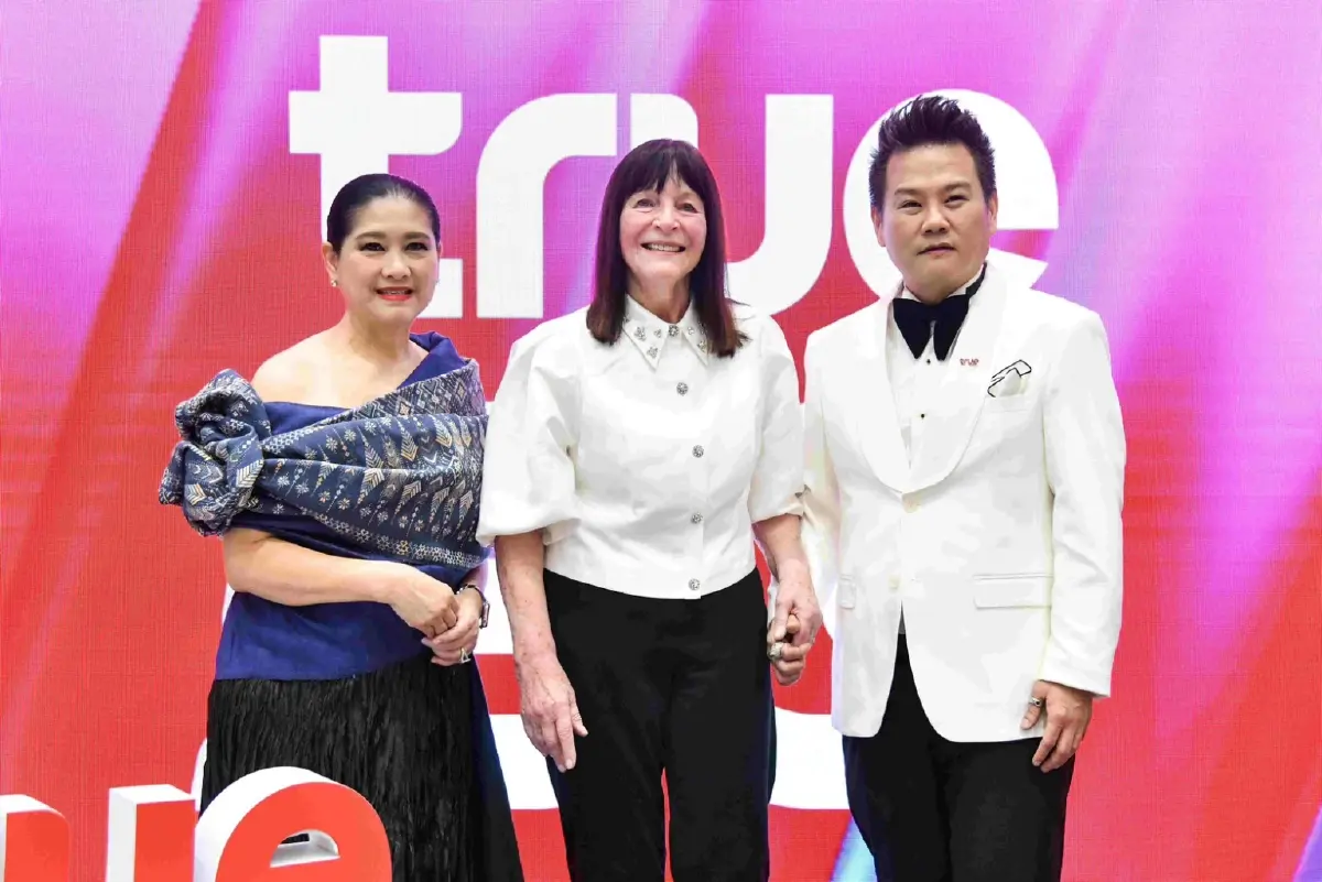 “The World is TRUE” งามสมมงอย่างมีคุณค่า True5G ร่วมยินดีและมอบรางวัล แก่ “น้ำผึ้ง-กานต์ธีรา เตชะภัทรธนากุล” Miss World Thailand 2026