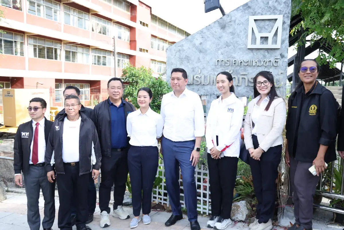 “นิกร” รมว.พม. นำทีมลุยเคหะร่มเกล้า เดินหน้ายกระดับคุณภาพชีวิตกลุ่มเปราะบาง บูรณาการ กทม. แก้ไขปัญหาน้ำเสีย-เพิ่มพื้นที่สีเขียวอย่างยั่งยืน