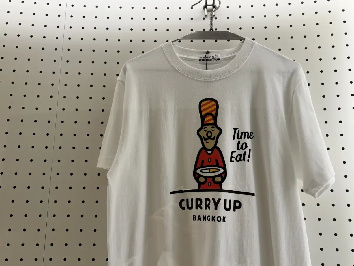 Curry Up Bangkok แกงกะหรี่สายสตรีทจาก Nigo เช็กอิน Embassy