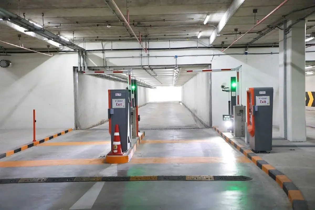 รฟท.ปั้นสถานีกลางกรุงเทพอภิวัฒน์ต้นแบบลดพลังงาน ให้จอดรถฟรี