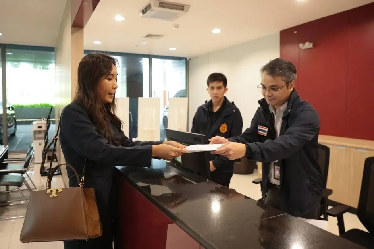 “ศิริกัญญา” ร้อง สอบรัฐบาลปมใช้เงินกู้วิกฤตพลังงาน โปะบัตรคนจนหมื่นล้าน