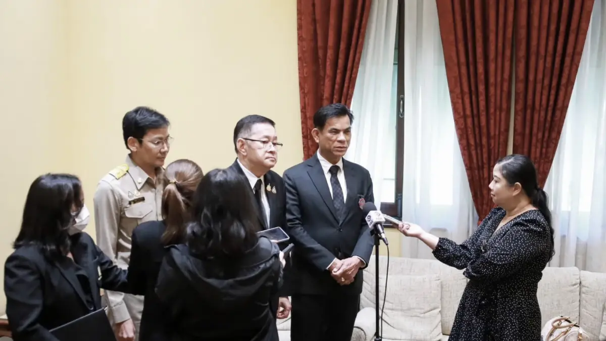 ศธ. จับมือ มศว และคุรุสภา นำร่องผุดหลักสูตรครูอินเตอร์ ยกระดับการศึกษาไทย