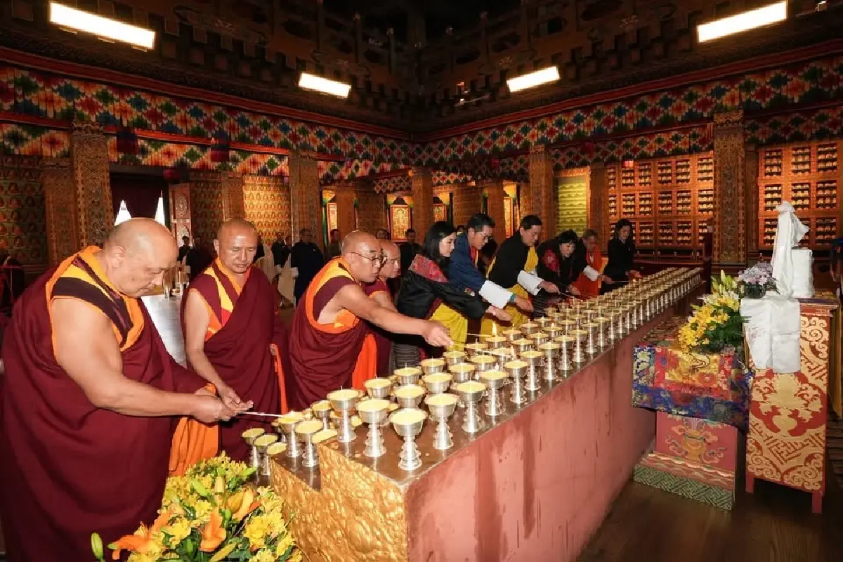 กษัตริย์ภูฏานทรงนำพระบรมวงศานุวงศ์ถวายพระพรอุทิศแด่เจ้าฟ้าพัชรกิติยาภา