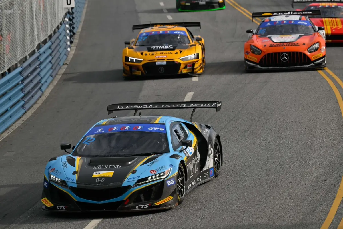 “ต๊อดปิติ” แซงท้ายเกม! สิงห์ มอเตอร์สปอร์ตฯ เหมาชัย GT3 ศึกบางแสน 2 เรซติด