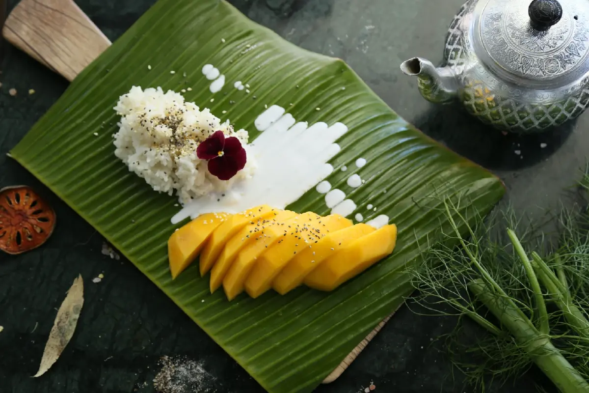 สูตรสำเร็จอาหารไทยจะไปไกลได้ เมื่องานคราฟท์ เดินคู่การผลิตเชิงอุตสาหกรรม