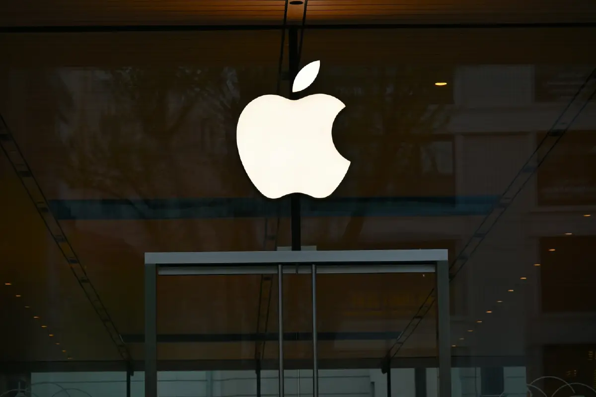 Apple เตรียมคลอด iPhone ใหม่ 5 รุ่นรวด! พร้อมประเดิมจอพับรุ่นแรก