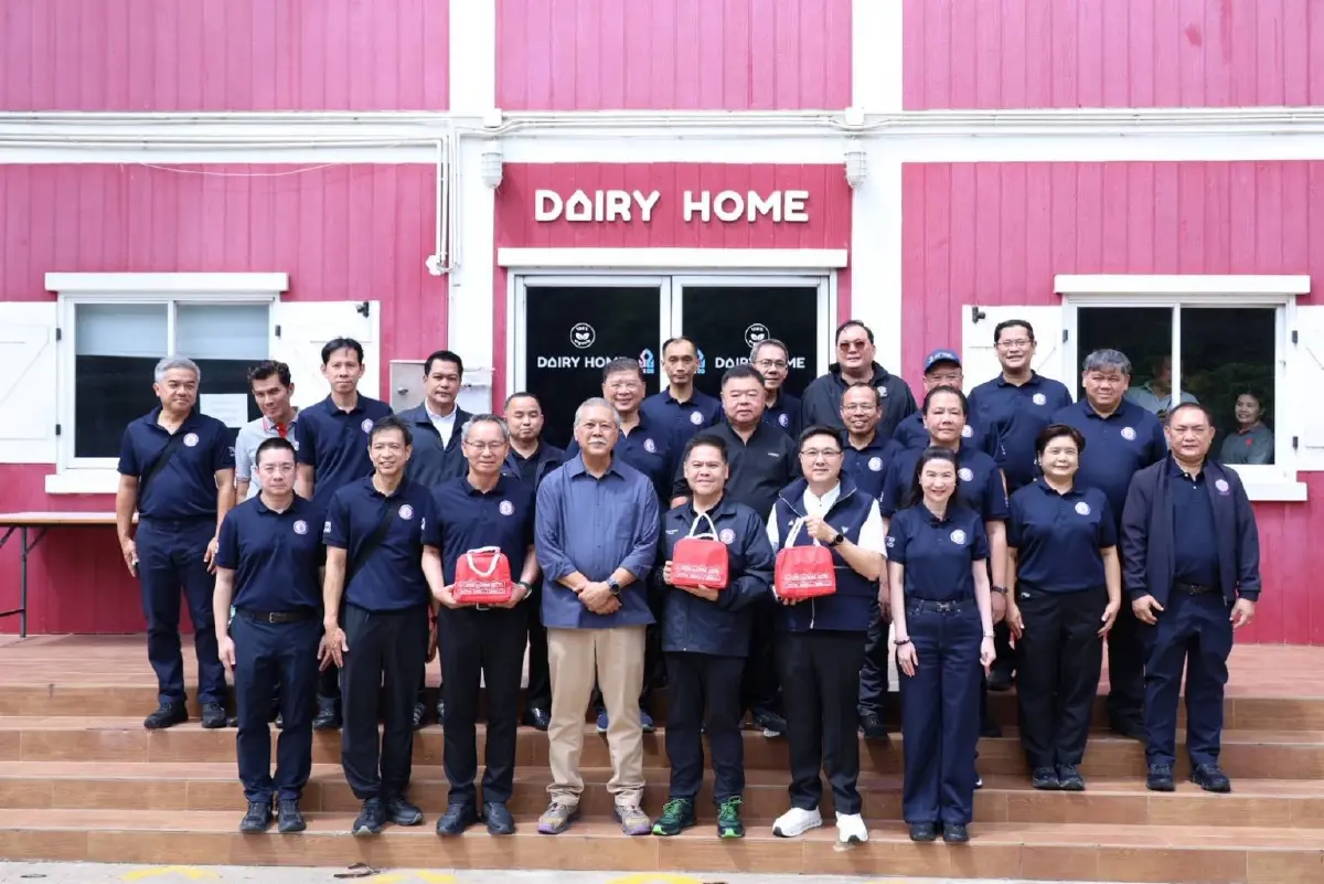 “วราวุธ” ลุย โคราช เยี่ยมวิสาหกิจชุมชน-ลูกค้า SME D Bank