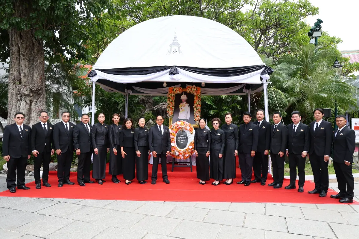ช.การช่าง เข้าถวายสักการะพระศพ-วางพวงมาลา แด่เจ้าฟ้าพัชรกิติยาภาฯ ณ พระที่นั่งพิมานรัตยา