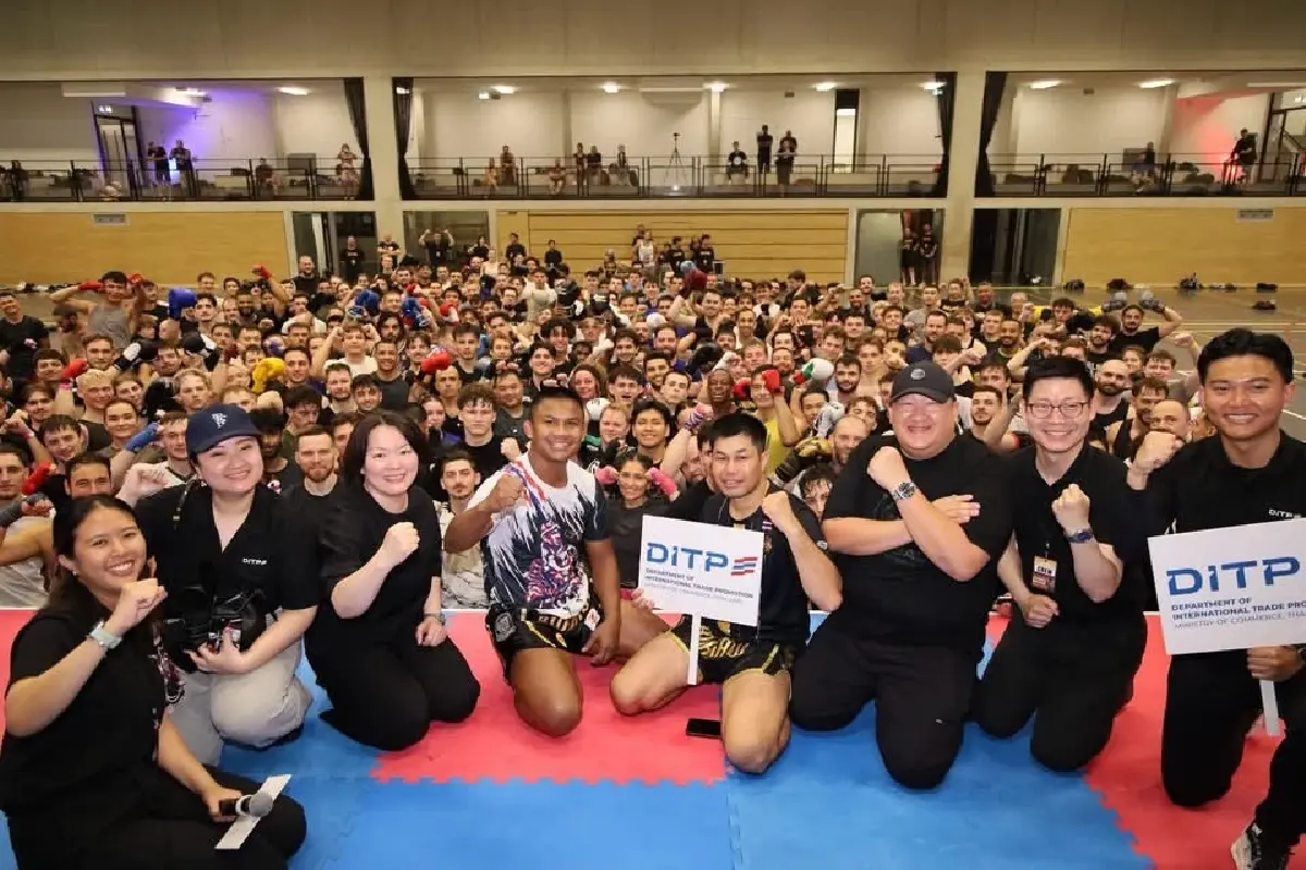 DITP ดึง “บัวขาว บัญชาเมฆ” ร่วมกิจกรรมส่งเสริมมวยไทยในยุโรป คนแห่ร่วมล้นหลาม